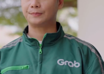 T2111001 เด กคนน ทำไมต องมาซ อนต วในกระเป าแกร Part 2