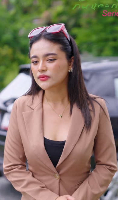 T1512216 างห วหมอ เห นล กค าเป นผ หญ งและเป นคนแก เลยทำแบบน part 2