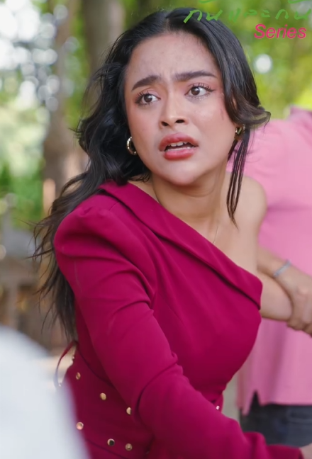 T1812203 พาแฟนกล บบ านคร งแรก แฟนร บกำพ ดครอบคร วไม ได เร องน นจะจบย งไง part 2