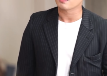 T1301151 นส วนรายใหญ ปลอมต วเป นเด กส งของ มาตรวจสอบส นค part 2