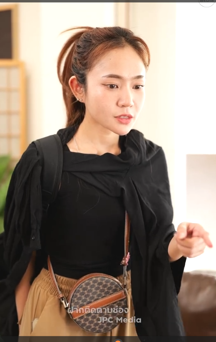 T1301176 เม อโทรศ พท เป นเหต จนได ประธานมาเป นแฟน part 2